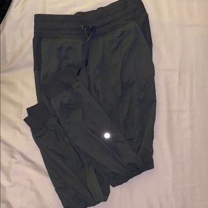 lululemon grey joggers